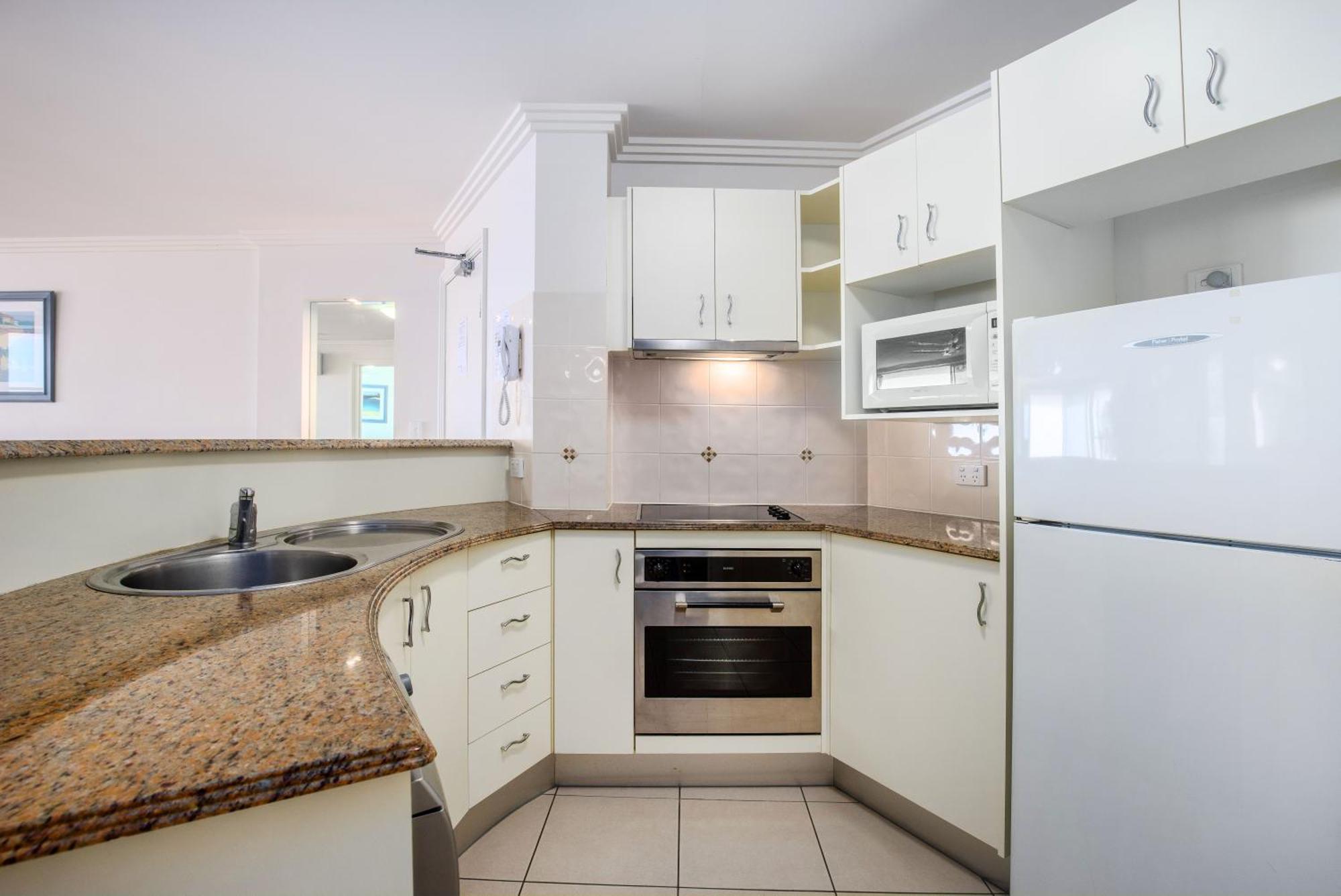 Watermark Resort Caloundra Room photo